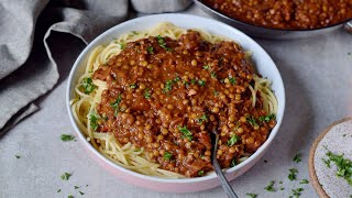 Vegan BOLOGNESE Sauce Recipe Easy Lentil Bolognese [upl. by Desi]