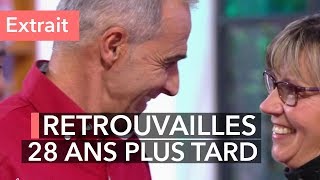 Retrouvailles  elle revoit le père de son fils 28 ans plus tard [upl. by Yanrahs711]