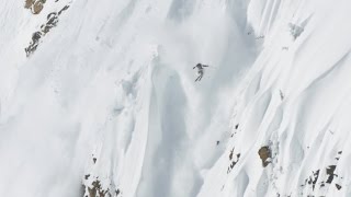 Skier Outruns Massive Avalanche [upl. by Killam]