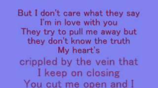 Leona Lewis Bleeding love lyrics [upl. by Germann]