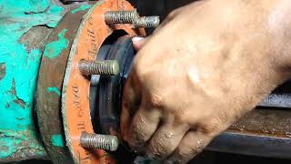 How to shaft seal ammonia refrigeration compressor machine repair [upl. by Dotson760]