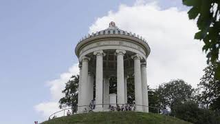 Englischer Garten  Sehenswürdigkeiten in München [upl. by Anelehs]