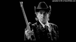 Bob Dylan live  Chimes Of Freedom  Salem 2005 [upl. by Ahsilak]