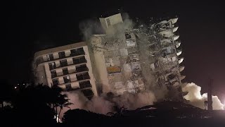 Así ha sido la demolición controlada del edificio de MiamiDade [upl. by Voltz522]