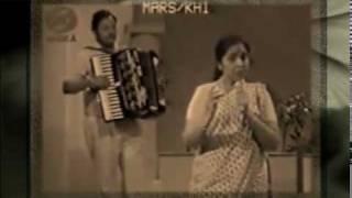 KABHI KAHA NA KISI SE  ASHA BHOSLE LIVE GHAZAL [upl. by Lette739]