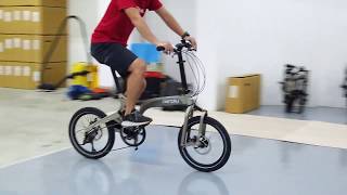 The 24 Speeds Birdy Touring  Performance Foldable Bike [upl. by Freddie]