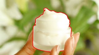 DIY BEGINNER FACE MOISTURISER Tutorial  Start Making Your Own Face Cream Today [upl. by Ahcilef]