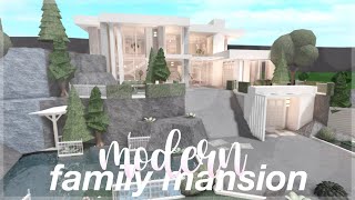 BLOXBURG  Modern Family Mansion  House Build [upl. by Ellga663]