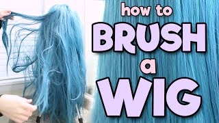 HOW TO BRUSH A WIG  Alexas Wig Series 2 [upl. by Pfaff]