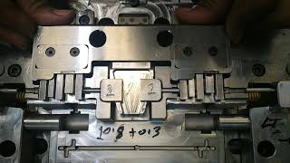 How do the slider work in injection mold [upl. by Ilowell]