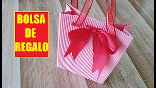 COMO HACER BOLSA DE REGALO CON PAPEL CORRUGADO  CarmenCooldeVlogs [upl. by Newo17]