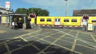 Birkdale Level Crossing [upl. by Hayden]