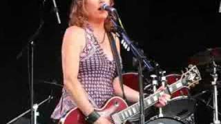 The Bangles  Eternal Flame live at Cornbury 2008 [upl. by Sauder519]