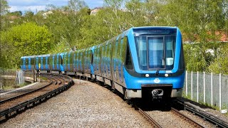 Tåg på Gröna linjen i Stockholms Tunnelbana [upl. by Sorce714]